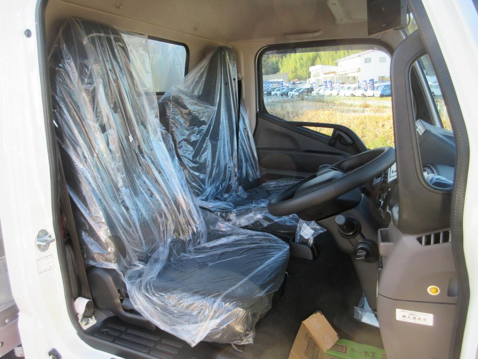 三菱 バン 小型 令和7年11月 ◆商談中◆　2RGーFEAV0 7枚目