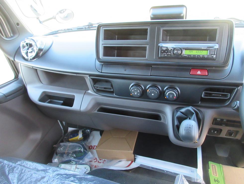 三菱 バン 小型 令和7年11月 ◆商談中◆　2RGーFEAV0 12枚目