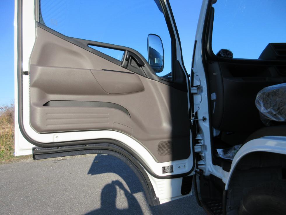 三菱 バン 小型 令和7年11月 ◆商談中◆　2RGーFEAV0 22枚目