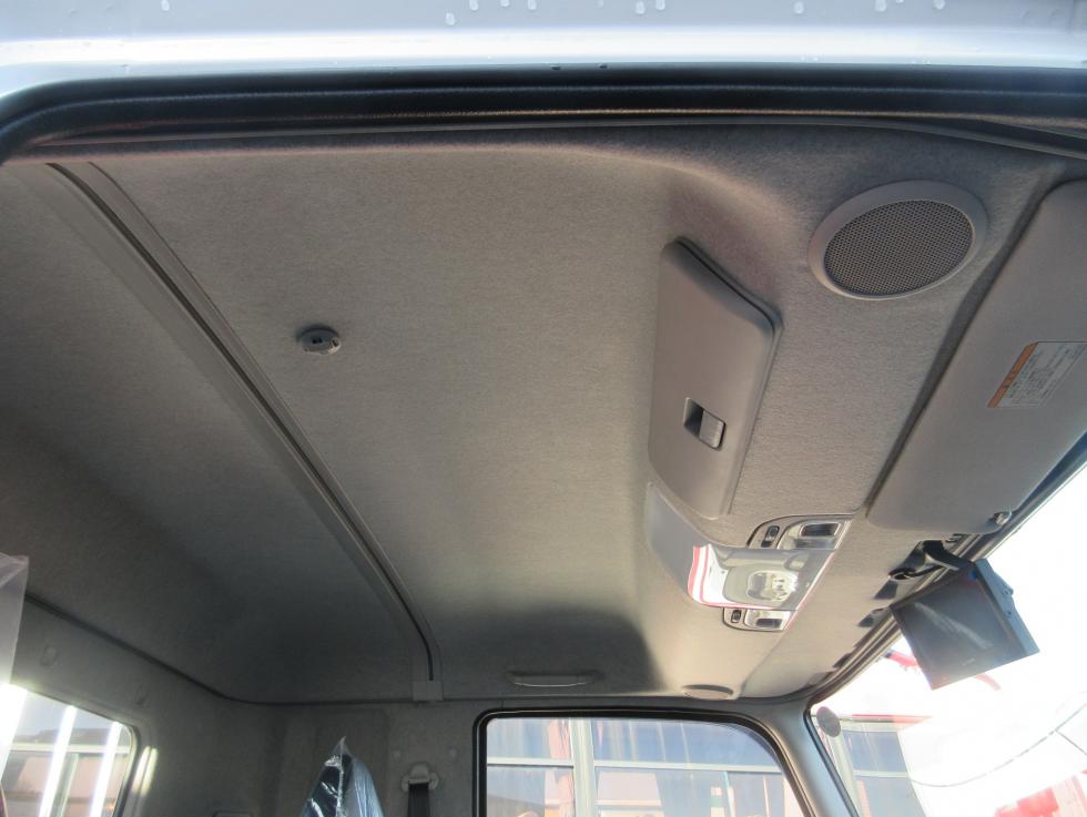 三菱 平ボデー・Wキャブ・シャーシ 中型 令和7年12月 2KGーFK65F 16枚目