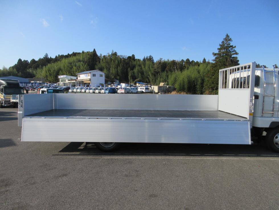 三菱 平ボデー・Wキャブ・シャーシ 中型 令和7年12月 2KGーFK65F 23枚目