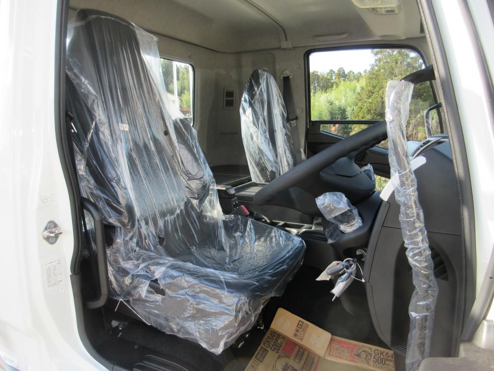 三菱 平ボデー・Wキャブ・シャーシ 中型  ◆商談中◆　2KGーFK65F 7枚目