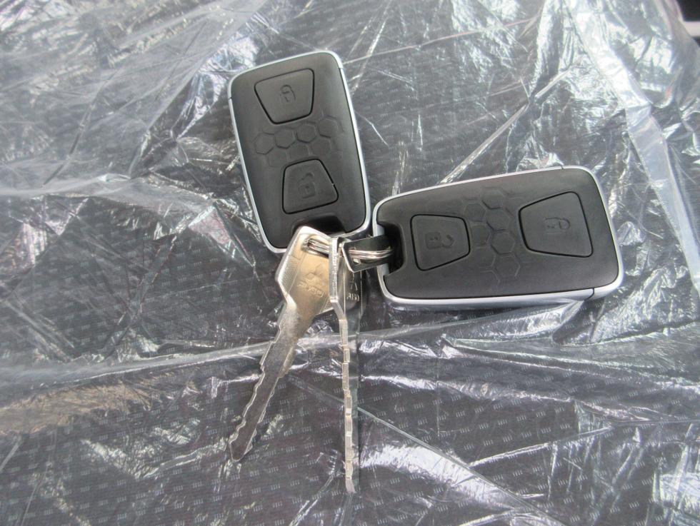 三菱 平ボデー・Wキャブ・シャーシ 小型 令和7年11月 2RGーFBAV0 19枚目