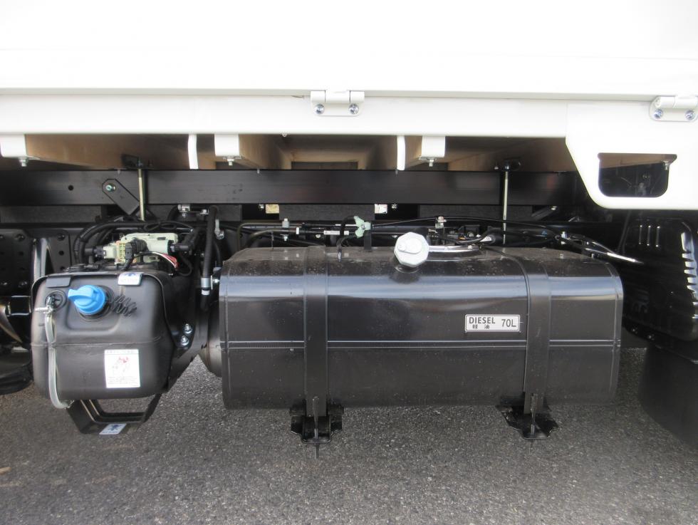 三菱 平ボデー・Wキャブ・シャーシ 小型 令和7年11月 2RGーFBAV0 33枚目