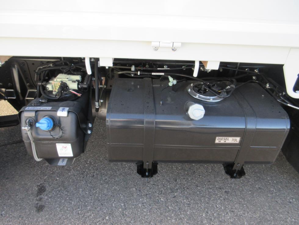 三菱 平ボデー・Wキャブ・シャーシ 小型 令和7年11月 2RGーFBAV0 35枚目