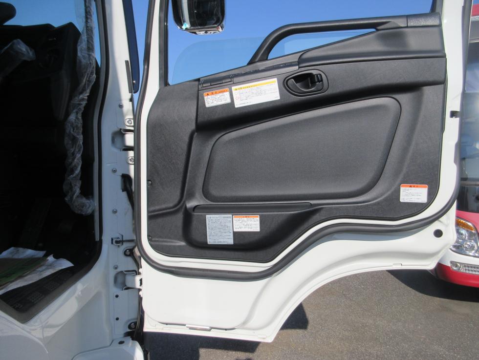 三菱 クレーン付 大型 令和8年1月 2PGーFU84VZ 10枚目