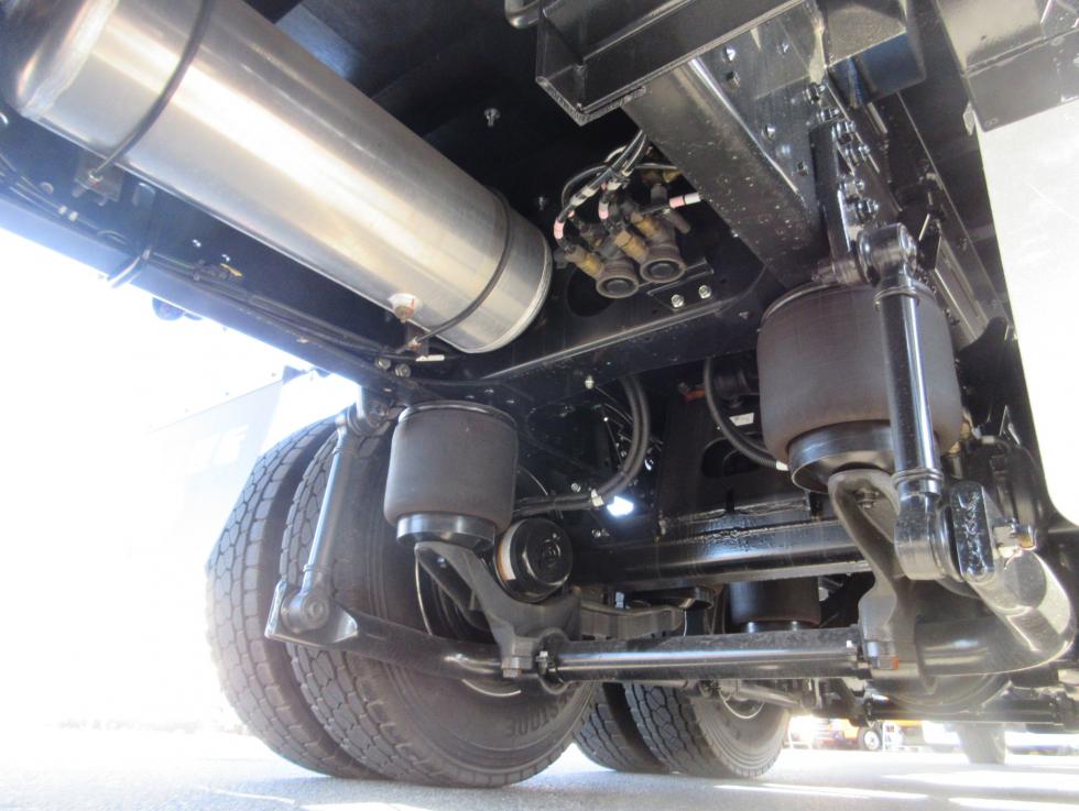 三菱 クレーン付 大型 令和8年1月 2PGーFU84VZ 40枚目