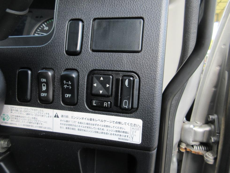 三菱 バン 中型 令和2年9月 2KGーFK65F 10枚目