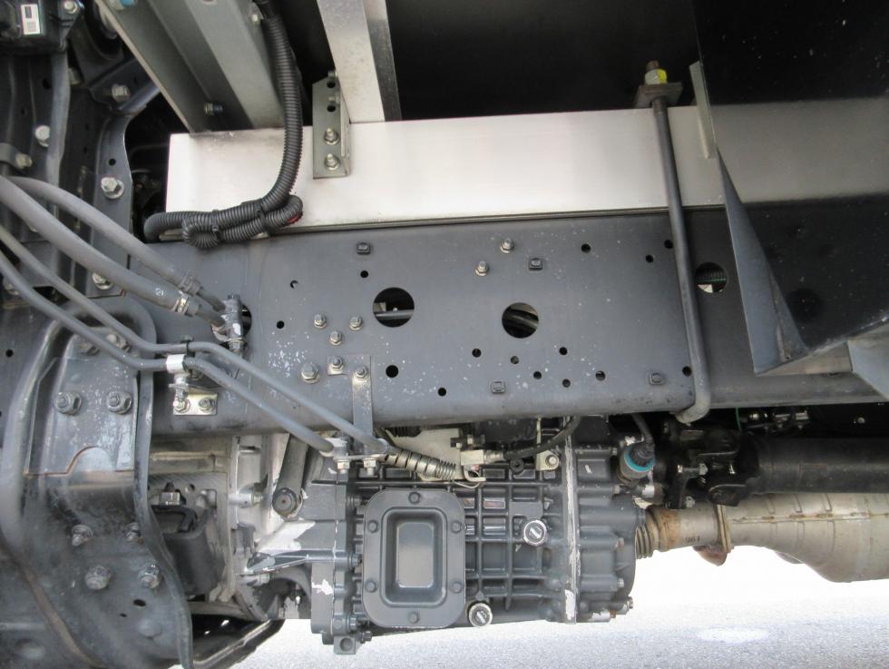 三菱 バン 中型 令和2年9月 2KGーFK65F 41枚目