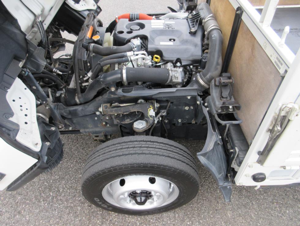 いすゞ 平ボデー・Wキャブ・シャーシ 小型 平成29年6月 TPGーNHR85A 46枚目