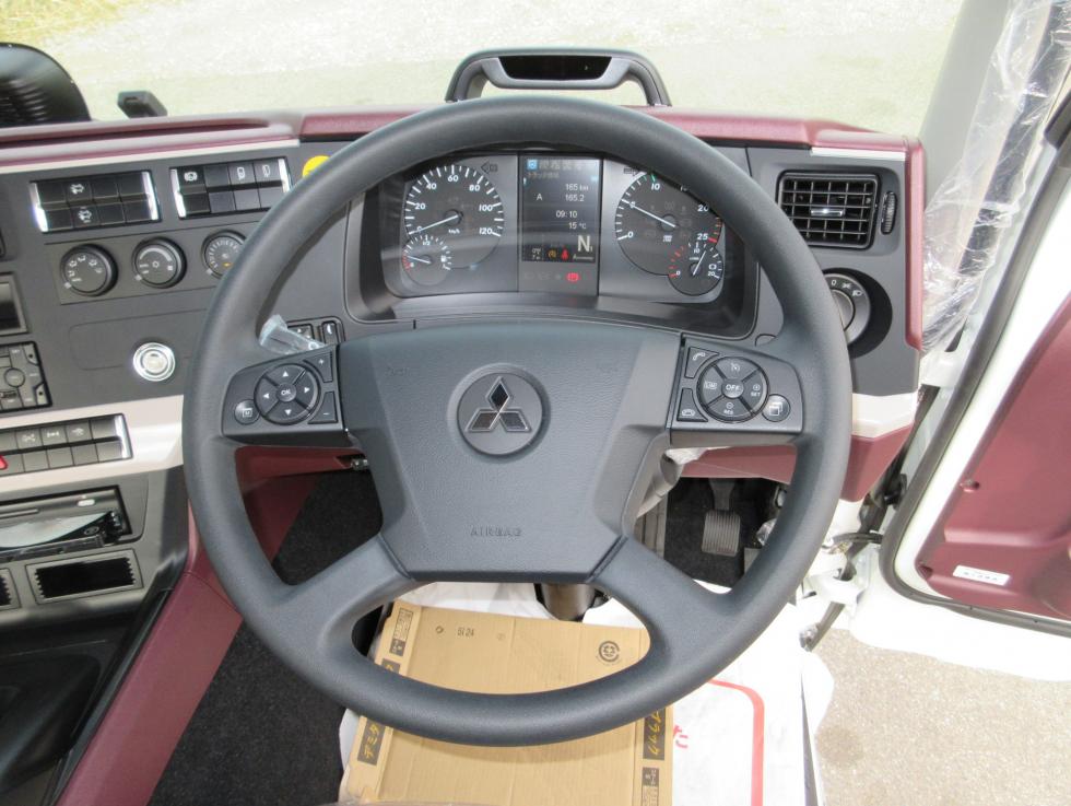 三菱 トラクター 大型  2RGーFP84VDR 10枚目