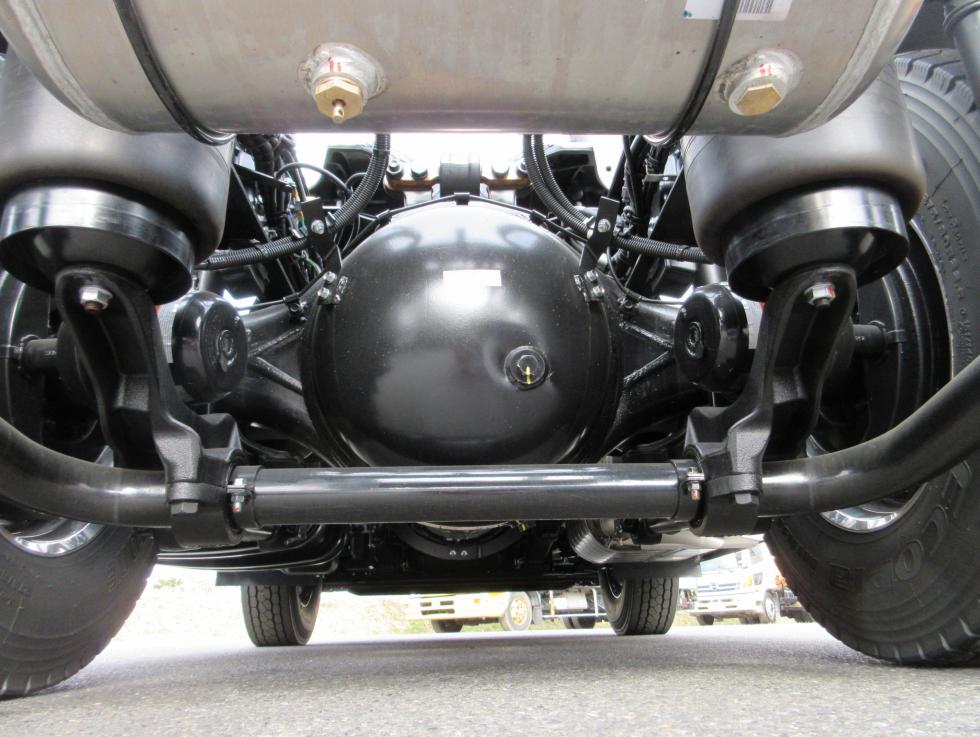 三菱 トラクター 大型  2RGーFP84VDR 33枚目