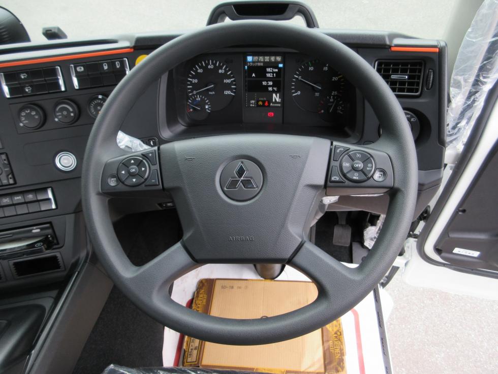 三菱 トラクター 大型  2RGーFP84VDR 10枚目