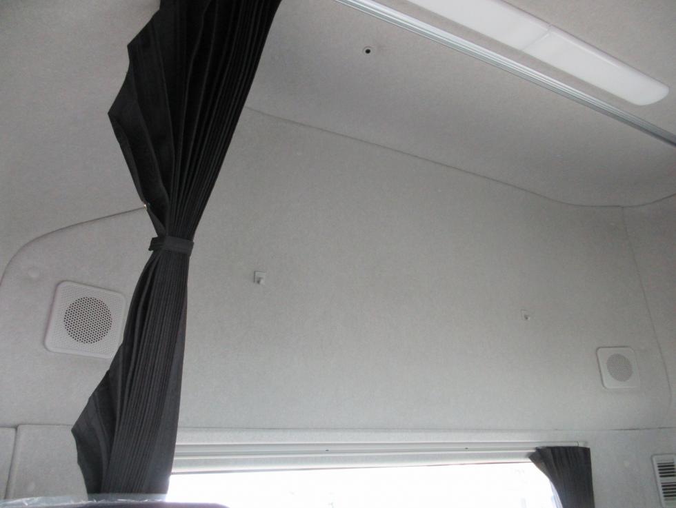 三菱 トラクター 大型  2RGーFP84VDR 16枚目