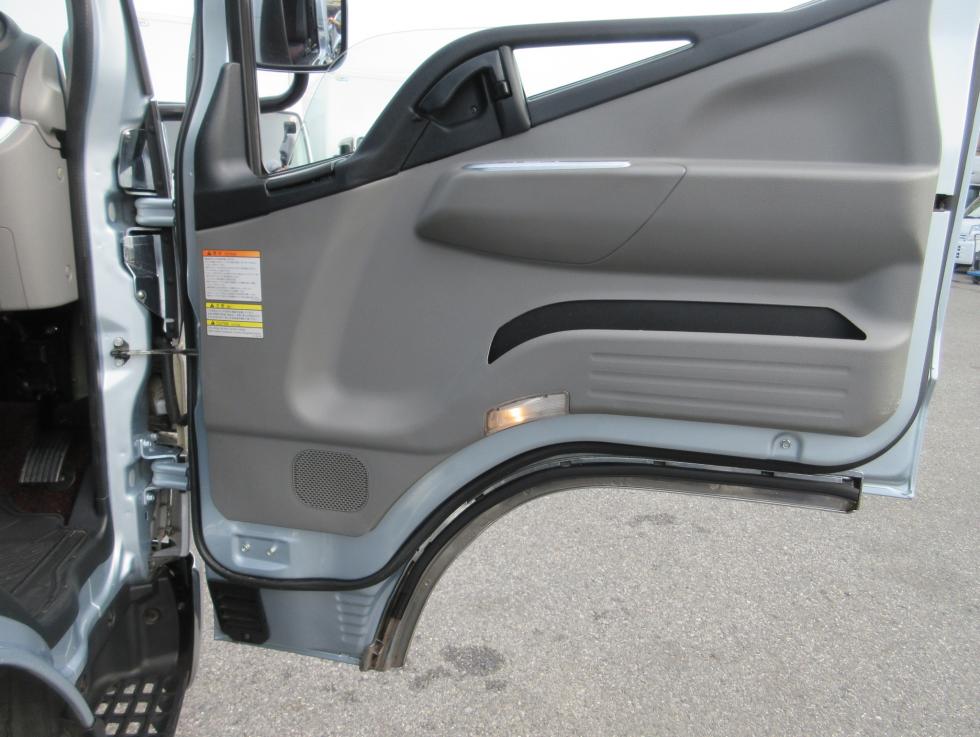 その他 平ボデー・Wキャブ・シャーシ 小型 平成29年8月 ◆商談中◆　TRGーFBA5W 10枚目