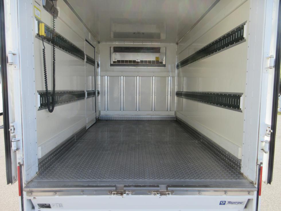 三菱 冷凍・保冷 小型 令和2年10月 2TGーFBA00 27枚目